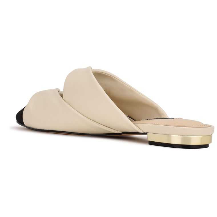 Nine West Findya Pointy Puntera Creme Negras | 4302-FMHRP