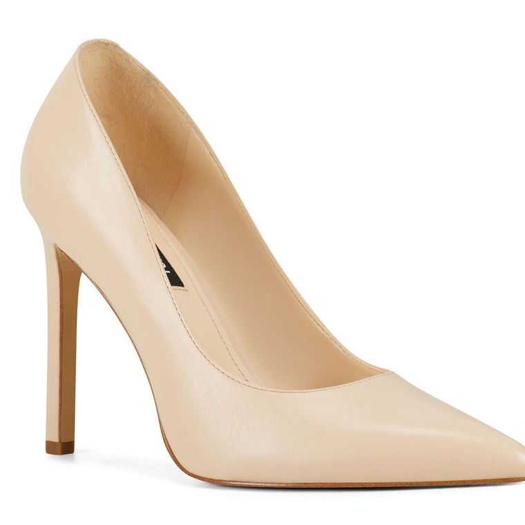 Nine West Tatiana Pointy Puntera Pumps Blancas | 4762-CGOER